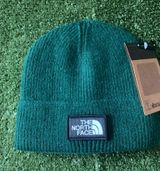 The north face green beanie Photo 0