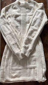 Backless knit dress Photo 0