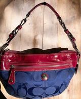COACH LAURA signature patent top Pink and Blue Women's SHOULDERBAG tote Photo 0