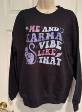 Gildan Heavy Blend Black Retro Cat Celestial Karma Graphic Sweatshirt Medium Photo 0