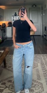 Levi’s Low Loose Women’s Jeans Photo 0