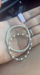 ENewton Bracelets Photo 0