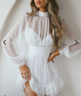 White mini long sleeve dress Photo 0