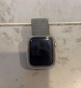 2022 SE 2nd Gen Apple watch Photo 0
