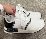 3 Stripes Sneakers Photo 0