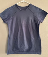 Athleta Momentum Seamless Tee Womens Small Blue Stretch Active Workout Sporty Photo 0