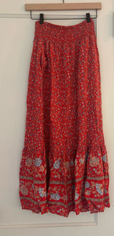 Size small maxi skirt Red Photo 0
