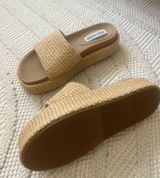 Brand new Platform Steve Madden Sandals Photo 0