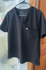Scrub Top Photo 0