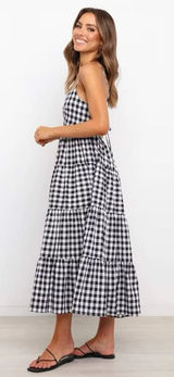 Max Studio London maxi dress features a black and white gingham check print L Photo 0
