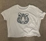 White Tiger Baby Tee Size M Photo 0