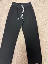 FIGS Livingston Scrub Pants Photo 0