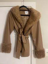 Leather jacket with puffy sleeves Photo 0