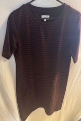 Lou and Grey Women's Ribbed Sweater Dress Size M Crewneck Short Sleeve, Pockets Photo 0