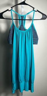 232. Lululemon Teal Turquoise Flowy Racerback Tank Built In Bra size 4 Photo 0