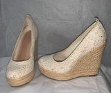 Wedge Lace Heels Photo 0