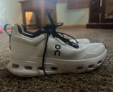 Tennis Shoes On Cloud Women’s Photo 0