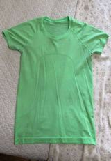 Lululemon Swiftly Tech Short Sleeve Photo 0