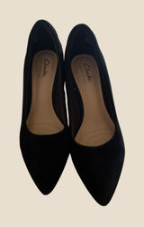 Clarks Collection Black Suede Pointed Toe Block Heel Pumps Witchy 6M Photo 0