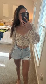Floral blouse  Photo 0