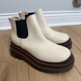 Urban Outfitters UO Dana Short Chelsea Boots Cream Brown Platform Women 8 EU39 Photo 0