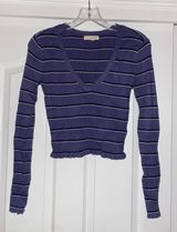 LA Hearts Cropped Sweater Photo 0