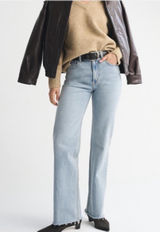 Abercrombie Relaxed Jeans Photo 0