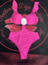 Pink cut-out swimsuit Photo 0