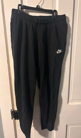 Nike Joggers Women’s Photo 0