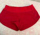Lululemon Shorts Speed Up 2.5" Mid-Rise red Photo 0