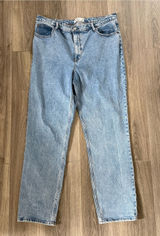 Abercrombie & Fitch The 90s Straight Ultra Hgh Rise Jeans Size 34 Photo 0