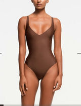 skims plunge bodysuit thong  Photo 0