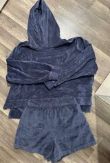 Two Piece Set Photo 0