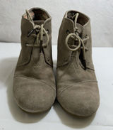 Toms Boots Women’s Kala Chukka Wedge Ankle Suede Lace Up Booties Beige Size 8.5 Photo 0