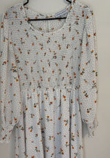 Piper & Scoot White Floral Long Sleeve Smocked Dress Womens XL Long Sleeve Photo 0