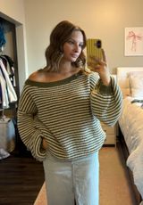 Emery Rose Shein Sweater Photo 0