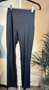 L23. Lululemon Leggings Photo 0