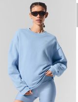 Alo Crewneck Accolade Pullover Photo 0