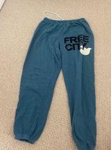 Free City Sweatpants Photo 0