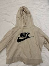 Nike Cropped Hoodie Photo 0