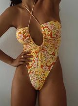 Swimsuit Photo 0