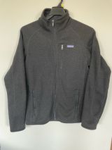 Patagonia Men’s worn wear Full Zip Fleece Jacket Black Gray Size Medium Very New Photo 0