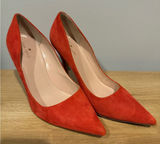 Kate Spade New York Womens Bright Red Suede Pointed Toe Pumps Shoes Size 8.5 Photo 0