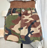 Urban Outfitters BDG Women's Green Camo Denim Mini Skirt Raw Hem Size Small Photo 0