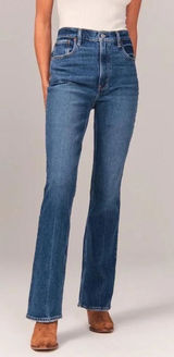 Abercrombie & Fitch The Flare Ultra High Rise Jeans Medium Wash Size 30 Long Photo 0