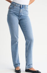 Abercrombie Ultra High-Rise Straight 90s Photo 0