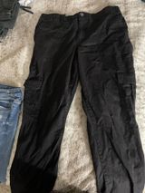 Old Navy Black Cargo Pants Photo 0