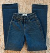 Abercrombie Relaxed High-Rise 90s Jeans Curve Love Photo 0