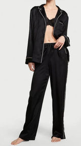 Victoria Secret Women’s Signature Satin Jacquard Black Pajama Set Size M Short Photo 0