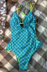 Bathing Suit Photo 0